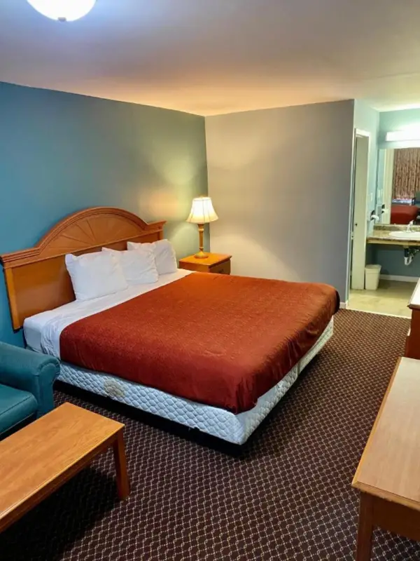 Plaza Inn Springfield 6